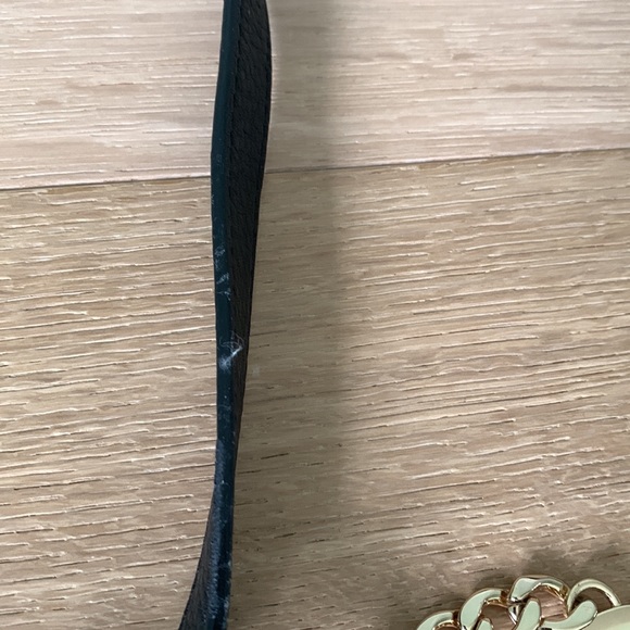 Black leather Michael Kors Shoulder Bag - Picture 8 of 9